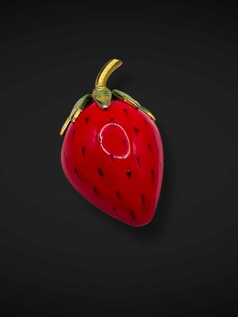 Cute Vintage Original by Robert 3D Enamel Strawberry Brooch Pin Collectible - Picture 10 of 16